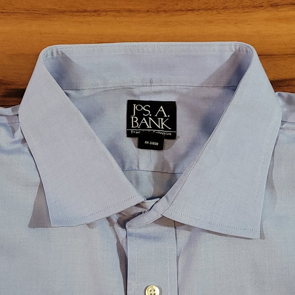 Jos A Bank Traveler's Collection Dress Shirt